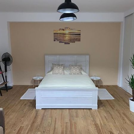 Апартаменты Au Sunrise Studio Тонон-ле-Бен Экстерьер фото