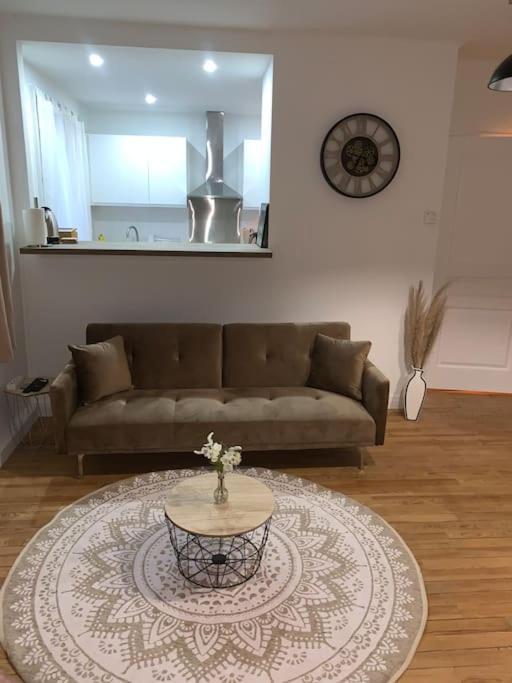 Апартаменты Au Sunrise Studio Тонон-ле-Бен Экстерьер фото